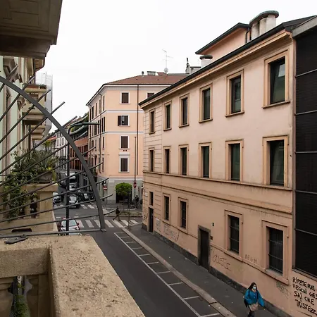 Apartment Youhosty - Chinatown Bright And Luxury Milan