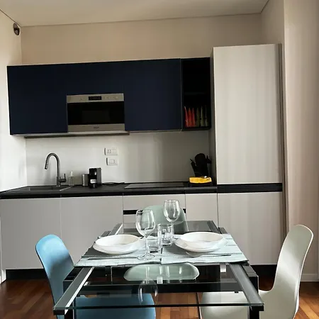 Luna Gym & Pool Exclusive Apartment