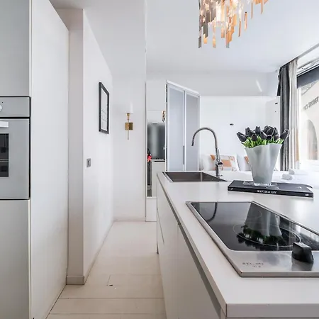 Apartment The Boutique - Iconic In Galleria Duomo With Private Parking *
