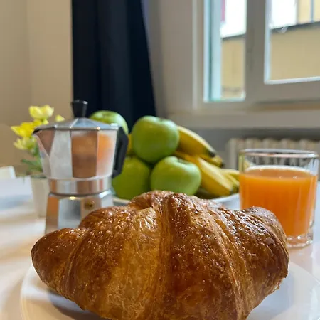 Jcube Bocconi Apartman