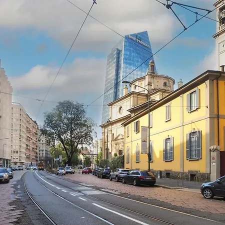 Primopiano - Filzi B מילאנו