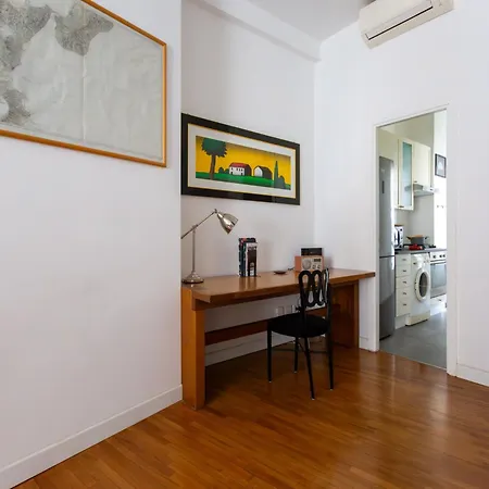 Apartament The Rent - Spacious Two-bedroom In Crocetta *