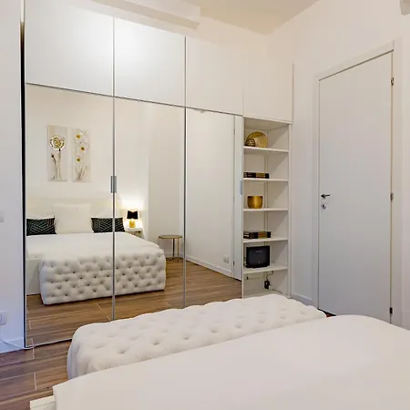 8 Luxury - Centro - Porta Venezia Appartamento *