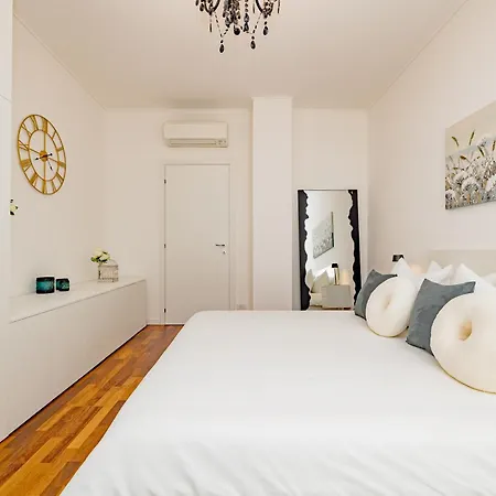 Апартаменты 8 Luxury - Centro - Porta Venezia *