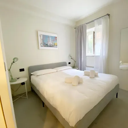 Brenta Place Apartment Milan