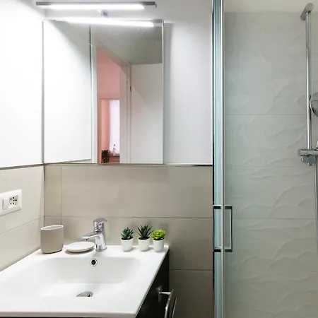 Macmahome Apartment Milan