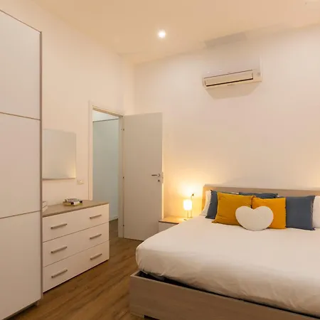 Macmahome Apartment