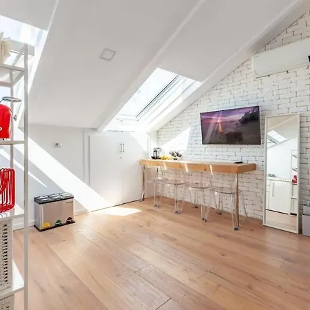 Life Modern Design 10 Mt Da M Lilla Apartament