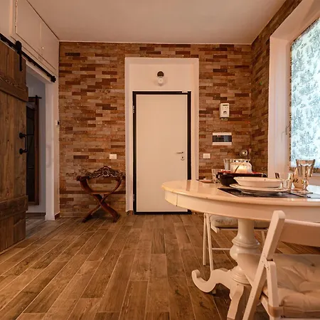 Ideal Rent - Catullo 9 Milánó