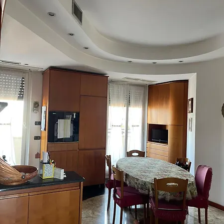 Albaimmo Nigra Apartment Milan