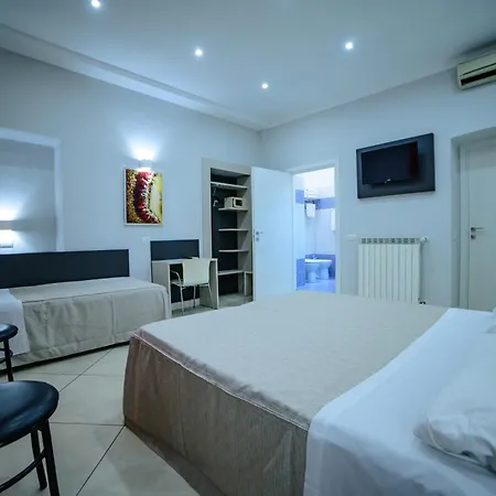 Demo' Hotel