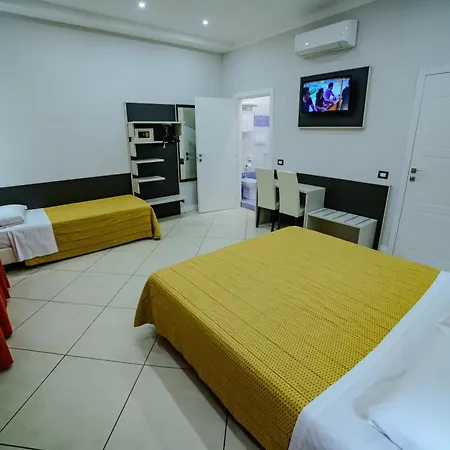 Demo' Hotel 3*