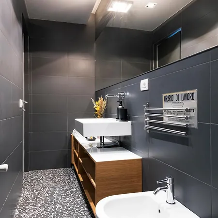 Διαμέρισμα Easylife - - Rontgen 24 S - Bocconi *