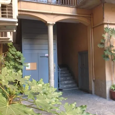 And Chic Near Fiera Milán