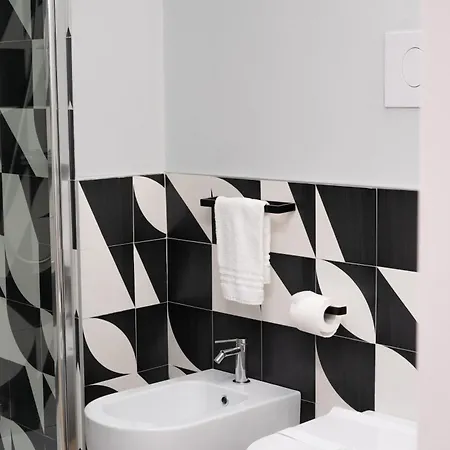 House Of Design Casati - Corso Buenos Aires 3* Milan