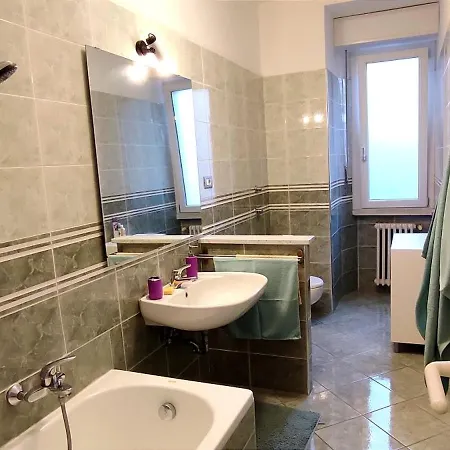 Проживание в семье 2 Minimal Милан