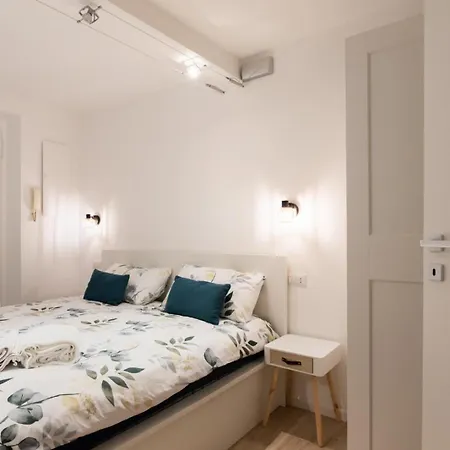 公寓 Ortica Street Linate E San Raffaele 米兰