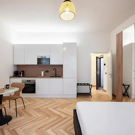 Luca Duomo Visconti Apartment