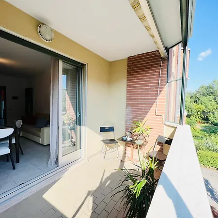 Very Big With 2 Balcony In Navigli District Apartment Milan