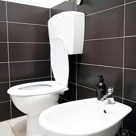 Smart Station Apartment Mailand