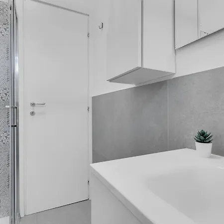 Moderno X4 - Self Check-in - Wifi - Zona Sempione Apartment *