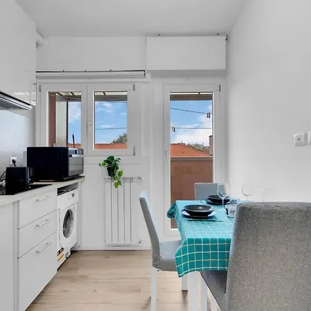 Apartment Moderno X4 - Self Check-in - Wifi - Zona Sempione