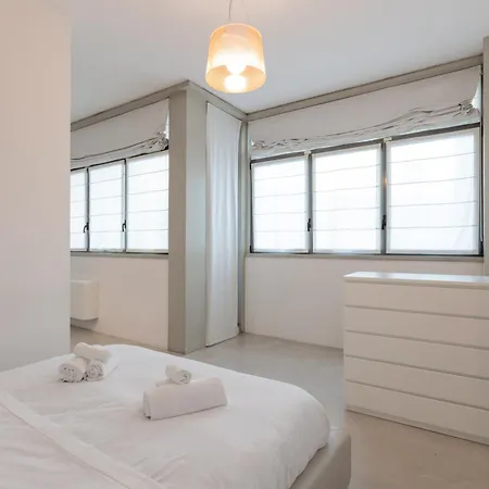 Ampio Bilocale Repubblica - Mirable Pm * ミラノ