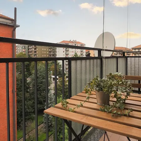 Apartment Primopiano - Legioni Romane Milan