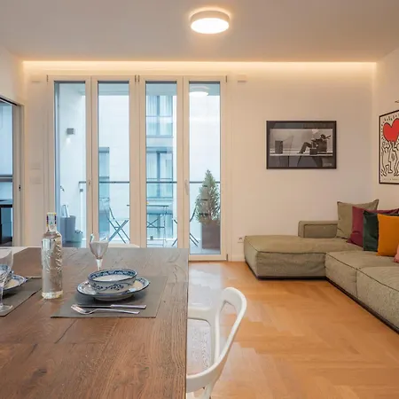 Apartment Luxury - Principe Eugenio 3 - 4 Piano *
