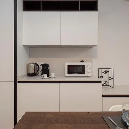 Luxury - Principe Eugenio 3 - 4 Piano Apartment Milan