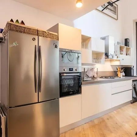 Spacious Loft Onebdroom Fiera Area - Mirable Pm