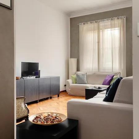 Joivy Bright 1br Flat Near Mudec Museum Апартаменты