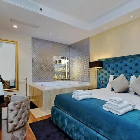Duomo Luxury Design Apartment