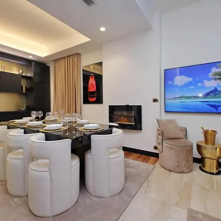 Duomo Luxury Design Apartment *