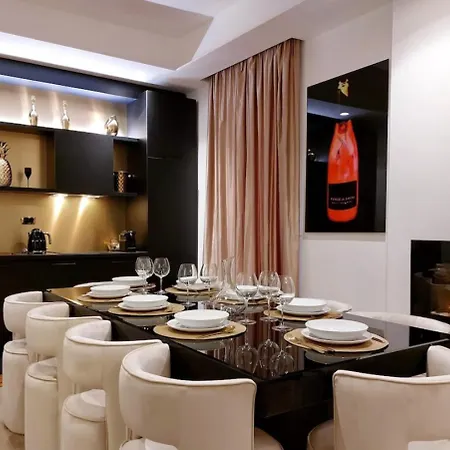 Duomo Luxury Design Apartment
