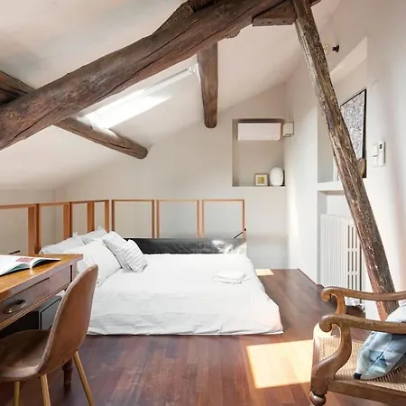 The Naviglio Grande - Luxurious Flat Milão