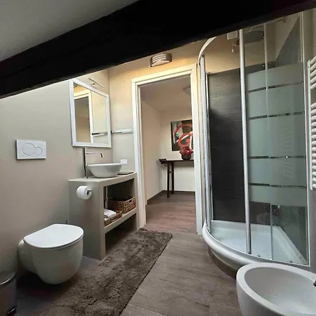 Under The Stars, Life Milano, Corso Sempione *