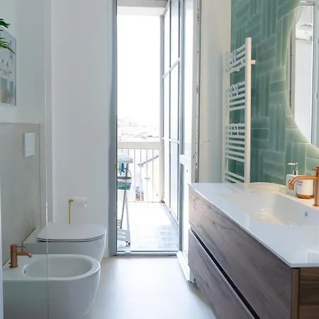 Casa Soperga, Corso Buenos Aires, Loreto, Apartamento *