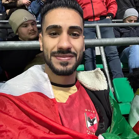 بيت شباب Gloria