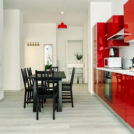 Joivy Charming 2br Flat Near Citylife Milán