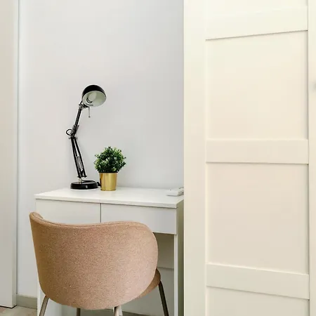 Apartmán Joivy Charming 2br Flat Near Citylife