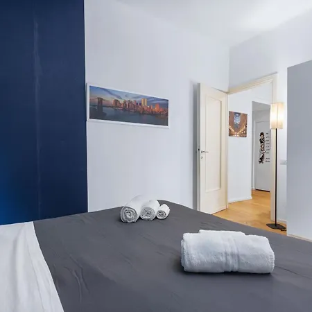 Life Elegant Penthouse With Terrace, Wi-fi Netflix, Subway *