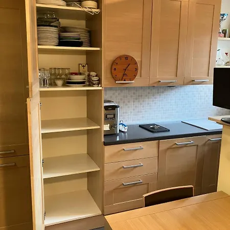 Apartment In Qt8 *