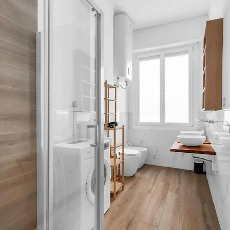 Apartman House San Siro M5 2 Netflix Milánó