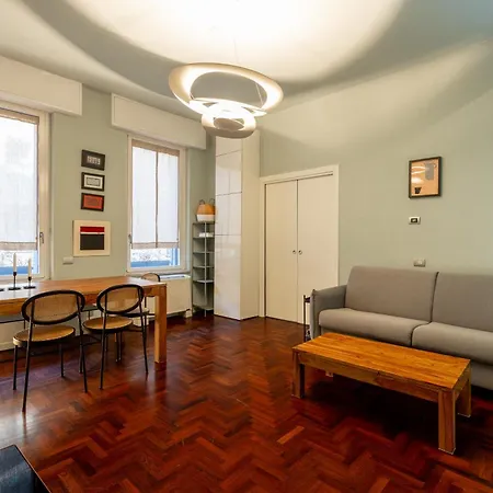 Apartman Cairoli E Garage