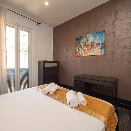 Xenia - Spacious Four-room In Moscova