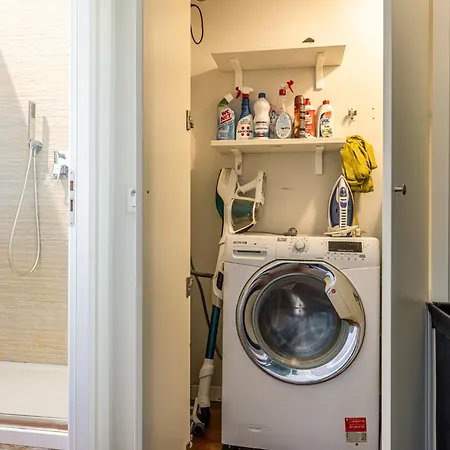Santa Maria Valle Apartman Milánó