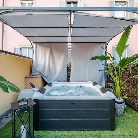 فيلة Duomo - Jacuzzi E Terrazzo - Cinema - Free Parking - Gym