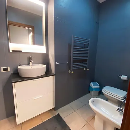 Apartamento Navigli-duomo-bocconi-m2 Design Flat Con Netflix Milão