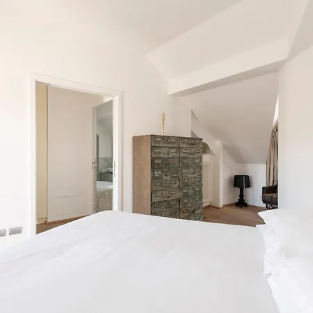 Design With Terrace, Modern And Stylish, 3 Bedrooms, 6 Guests *